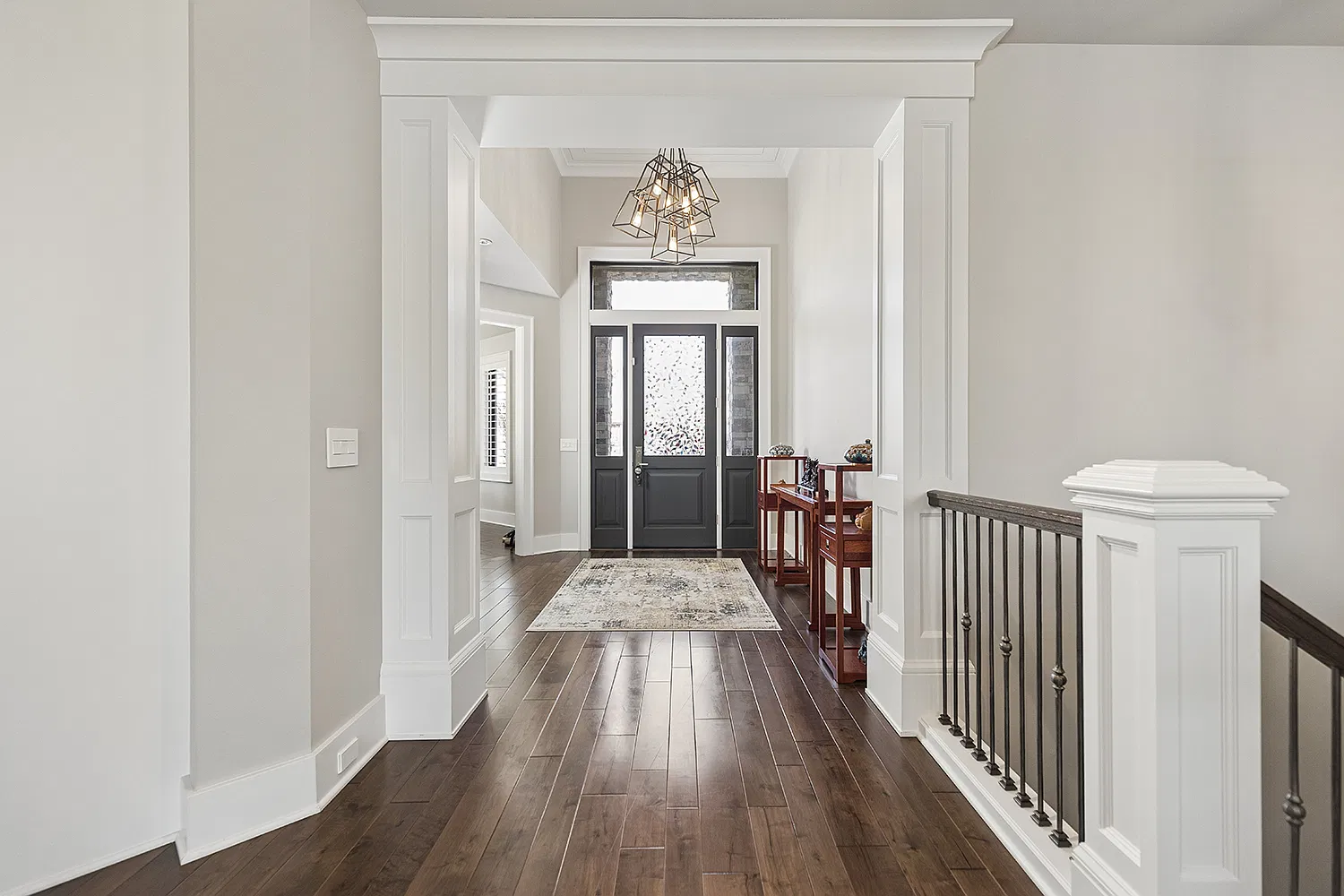 4 bed, 4658 sqft, $6,700 — Photo 1