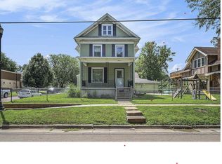 2945 R St #1, Lincoln, NE 68503