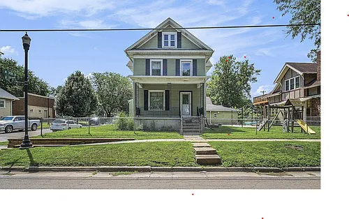 2945 R St Photo 1