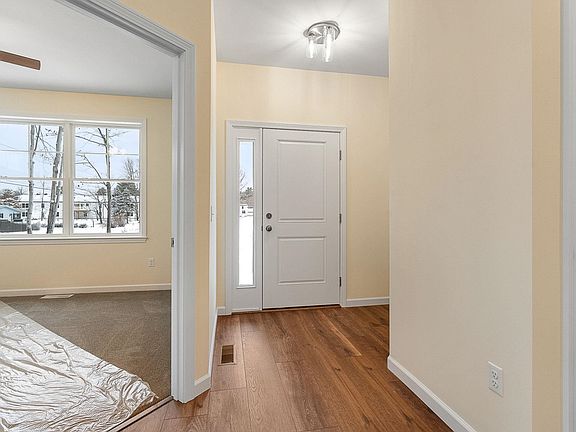 2nd image of 14R Dogwood Circle #14R Kousa