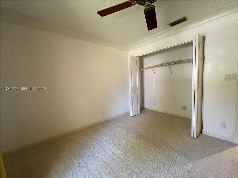 4324 NW 65th Ter — Photo 31