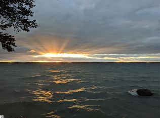 2725 Shore Wood Dr, Traverse City, MI 49686