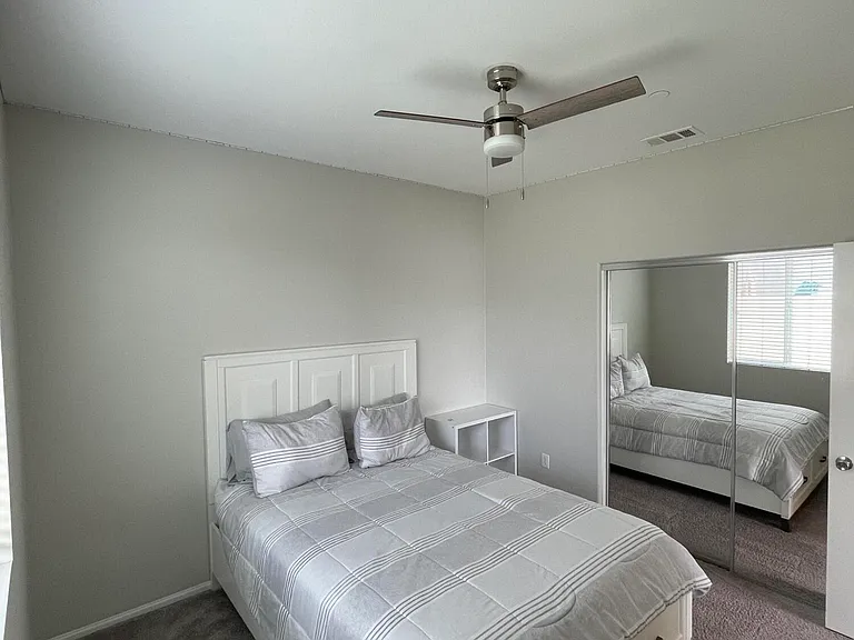 82798 Longfellow Ct #82798 — Photo 4