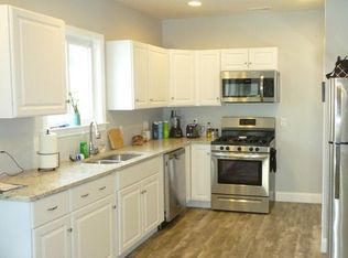 26 Frank St #2, Worcester, MA 01604