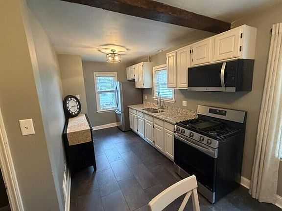 5th image of 234 S Ridge St