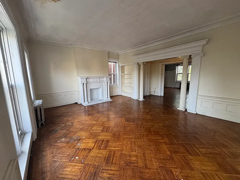 1270 President St #1 — Photo 2