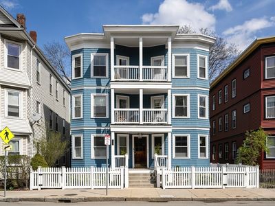 156-156A South St #1L, Jamaica Plain, MA, 02130