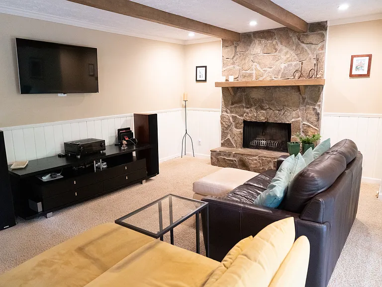 745 Nile Dr — Photo 5