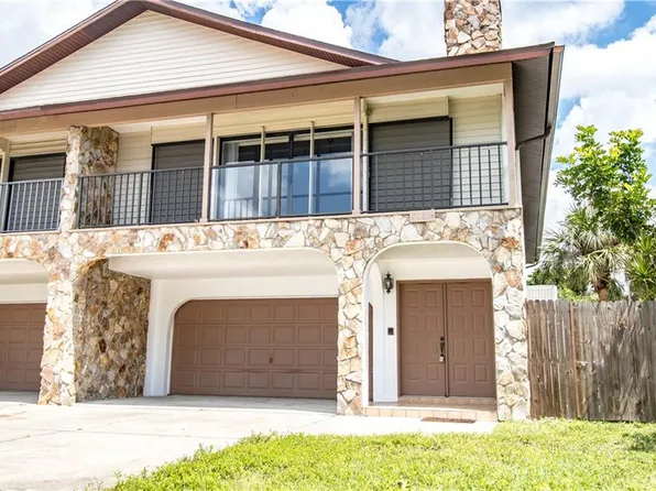 7085 Sunset Dr, South Pasadena, FL 33707