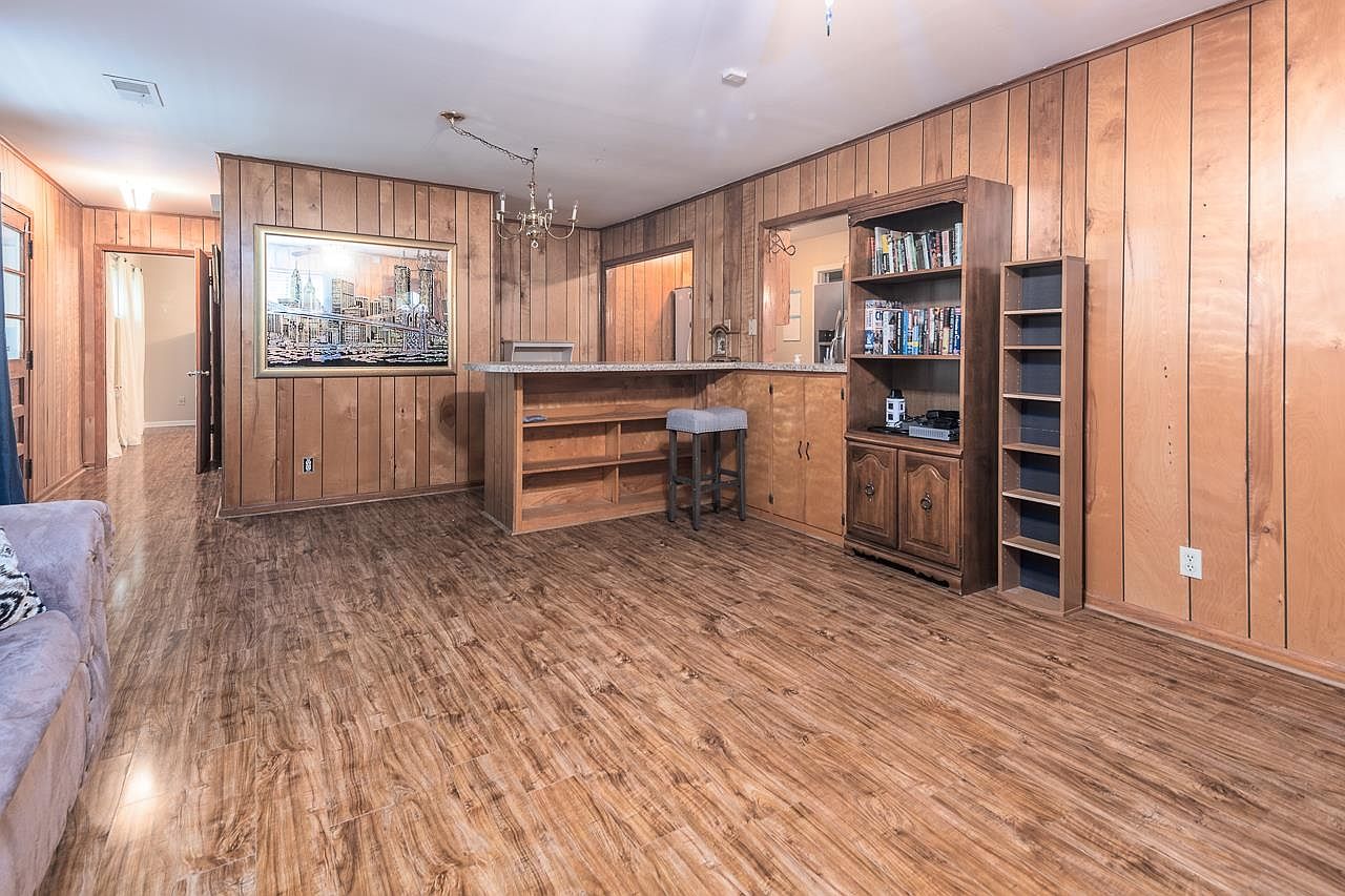 1610 Dearing Rd, Memphis, TN 38117 Zillow