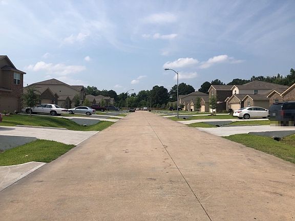 5th image of 10547 Pine Landing Dr