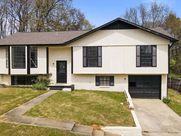 1748 Sonia Dr, Birmingham, AL 35235