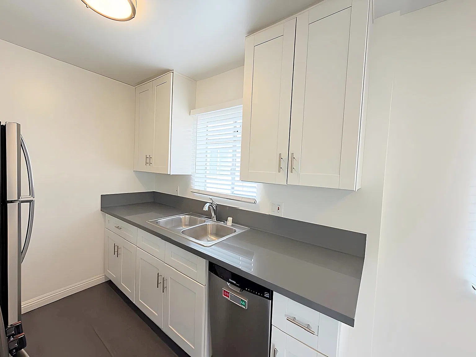1 bed, 700 sqft, $2,100 — Photo 4
