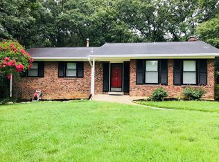 6002 Waynesboro Cir, Springfield, VA 22150