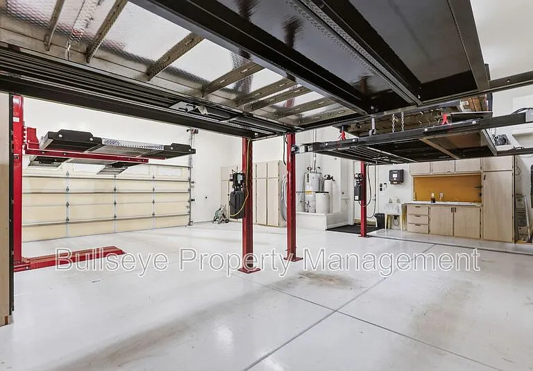1527 E Villa Maria Dr — Photo 25