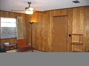 4th image of 2206 Holly Leaf Ln