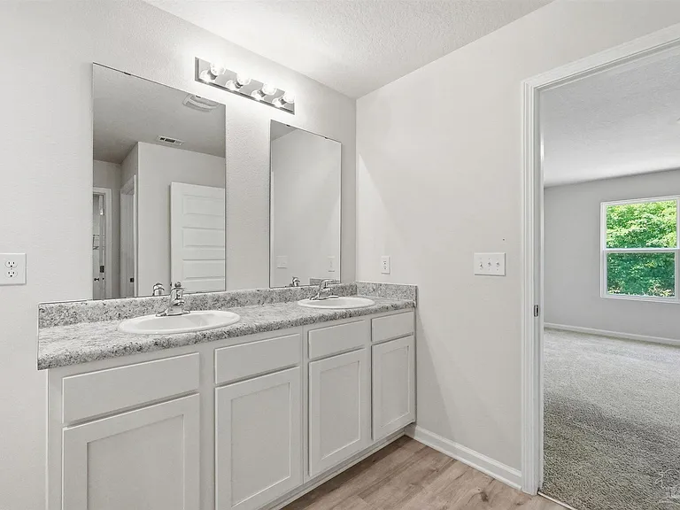 5367 Peach Dr — Photo 39
