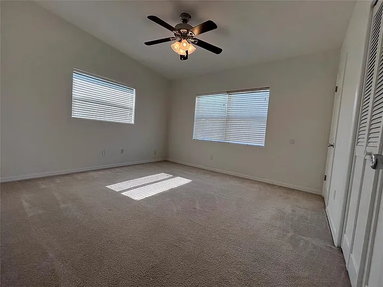 1724 Peruvian Ln — Photo 9
