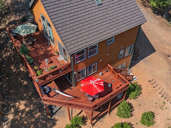 3rd image of 519 Canyon View Dr