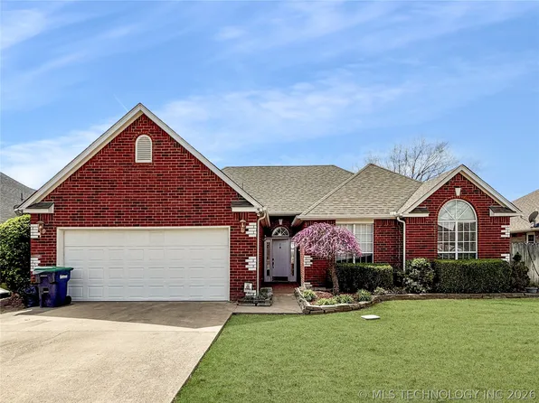 1580 Aspen Dr, Tahlequah, OK 74464