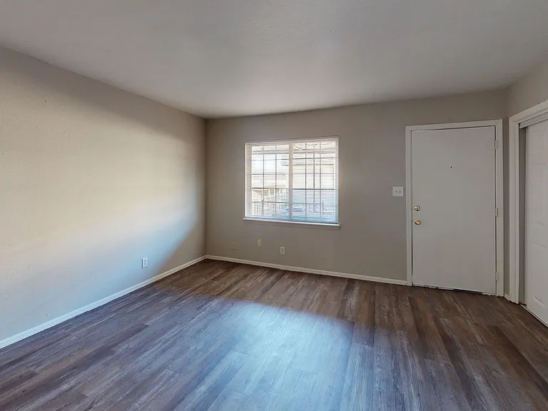 Autumn Ridge Apartments — Photo 48