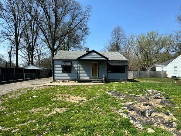 4708 Dover Rd, Louisville, KY 40216