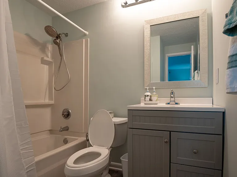 2105 Surfrider Ct — Photo 16