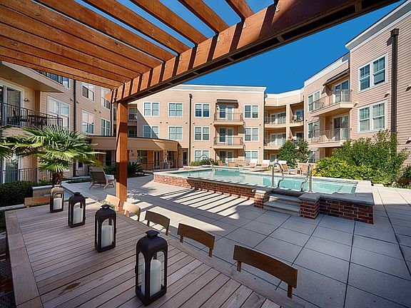 5th image of 4301 Tulane Ave #435