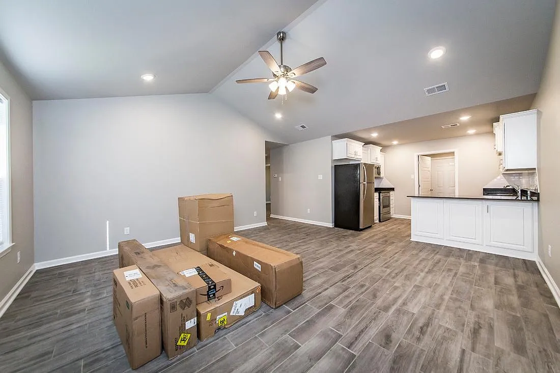 47 Sundown Dr — Photo 3