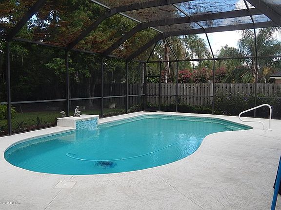 2nd image of 11754 Mountain Wood Ln