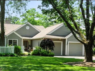 7904 Causeway Ln, Cincinnati, OH, 45255