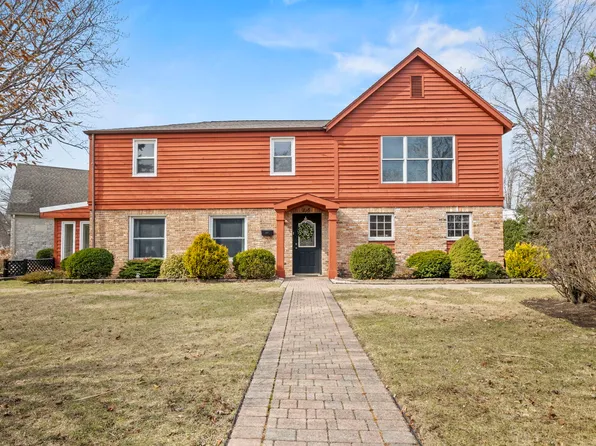 816 E Mayfair Rd, Arlington Heights, IL 60005