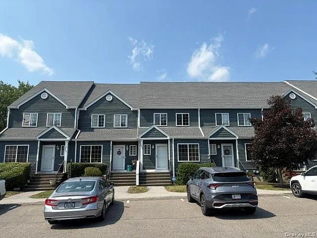 1403 Scarborough Dr
