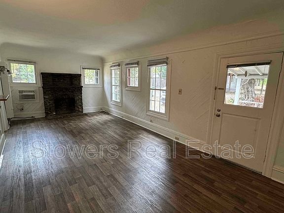 2nd image of 1272 Danville Blvd #B