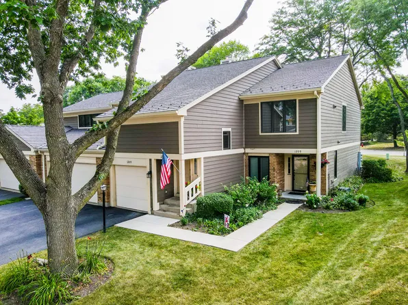 1211 Emerson Ln Unit 1211, Libertyville, IL 60048