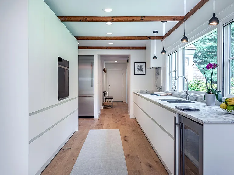 147 Wykeham Rd — Photo 8