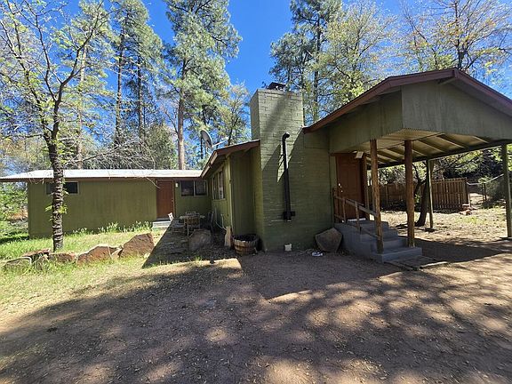 2nd image of 118 E Frontier St