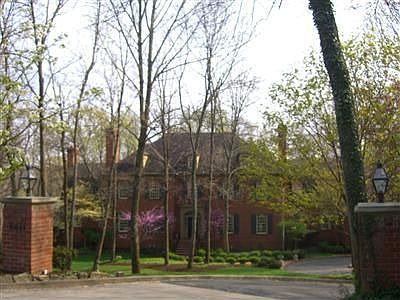 4th image of 6241 Hempstead Mews