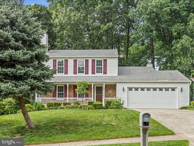 900 Young Dairy Ct, Herndon, VA, 20170