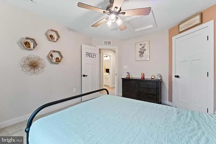 8600 Rawlings Ct — Photo 34