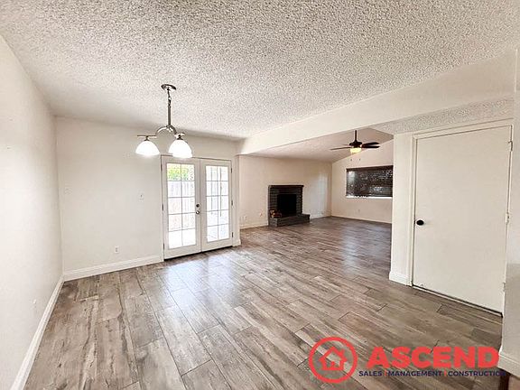 3rd image of 2617 Piper Ct