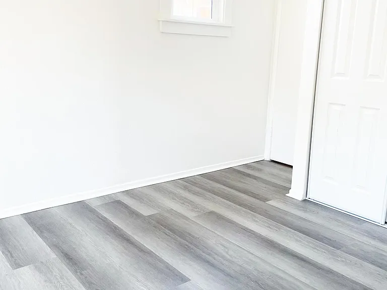 440 W 23rd St #1/2 — Photo 10