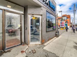 450 Bathurst St #1, Toronto, ON M5T 2S6