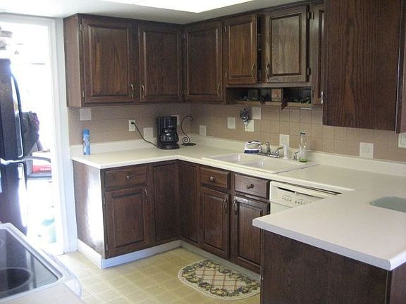 4th image of 8277 Coppernail Way