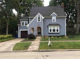 218 Harper Ave, Rockford, IL 61103
