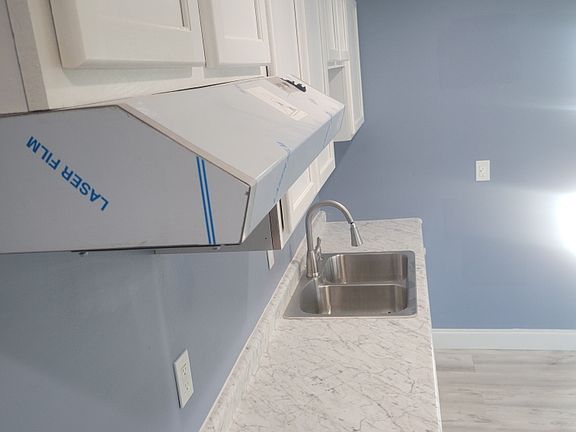 2nd image of 225 Victor Ave #4