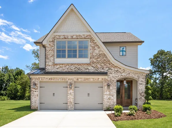 18 Storyvale Ln, Hixson, TN 37343