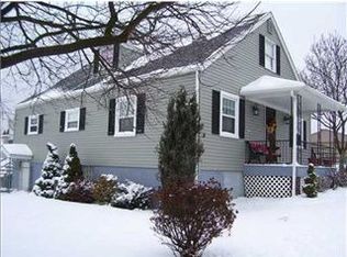 302 Baughman Ave, Jeannette, PA 15644
