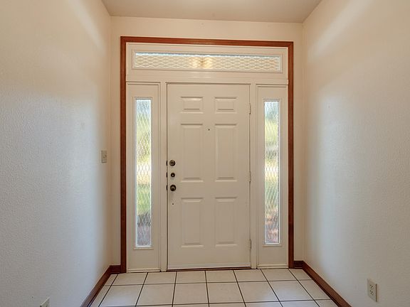 3rd image of 4507 Wendover St