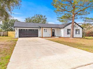 7349 Westminster Dr, Navarre, FL 32566
